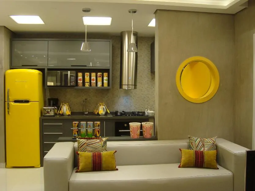 04 cozinha moderna amarela e amadeirada