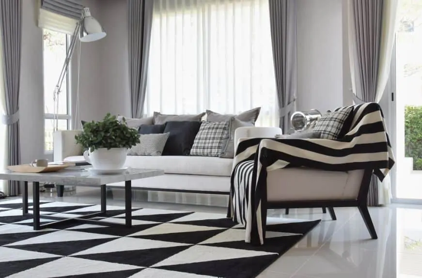 sala moderna e elegante preto e branca