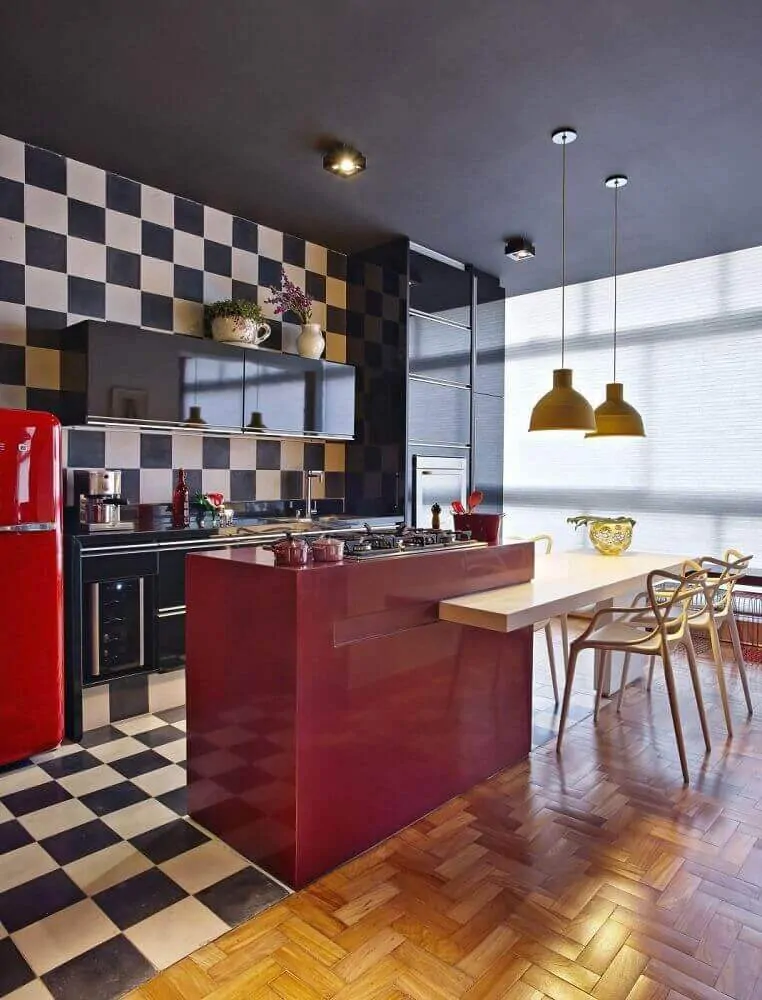 cozinha com ilha moderna e colorida
